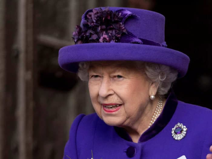 Queen Elizabeth has been advised to rest for 2 weeks as she swaps in-person engagements for video appearances