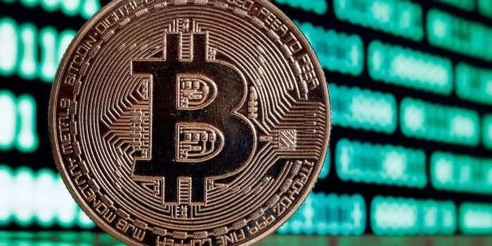 Inflows to bitcoin ETFs slow after record-breaking surge driven by first futures ETFs, Coinshares says