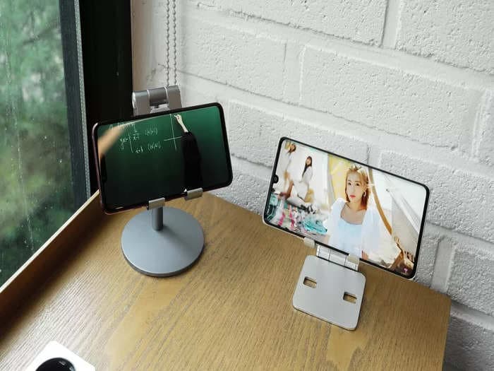 Best mobile stands in India