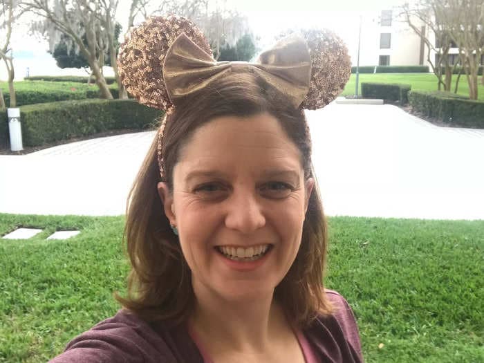 I'm a travel planner who's been to Disney World over 40 times. Here are 10 vacation mistakes you're making.