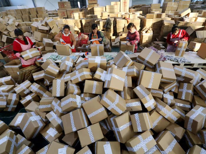 15 photos that show what goes on behind the scenes of Singles' Day, China's biggest shopping festival that beats Black Friday and Cyber Monday sales combined