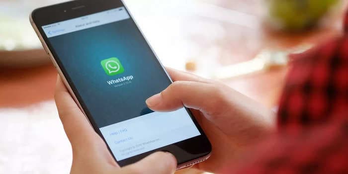 How to create a WhatsApp group and send an invitation link so your contacts can easily join a group conversation