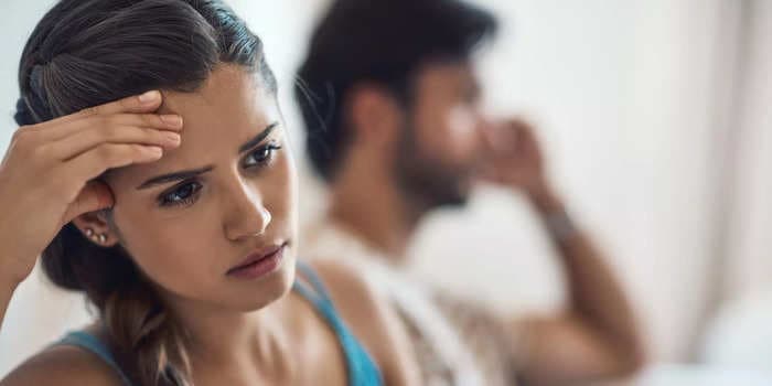 Am I being manipulated? Here's 9 tell-tale signs, according to couples therapists