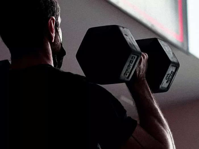 5kg dumbbells set for muscle building at home