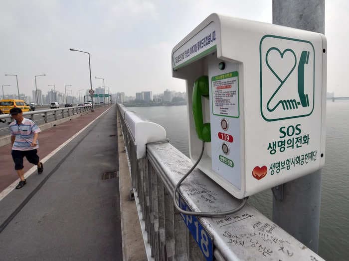 Seoul is using AI to detect people who might be intending to jump to their deaths off the Han River's bridges