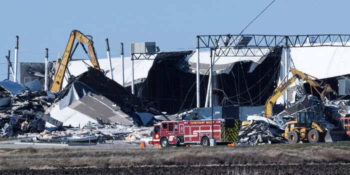 Amazon employees in collapsing Illinois warehouse told to shelter in bathrooms and break rooms, they said