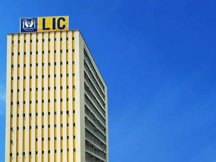 LIC IPO to be launched between Jan-Mar 2022