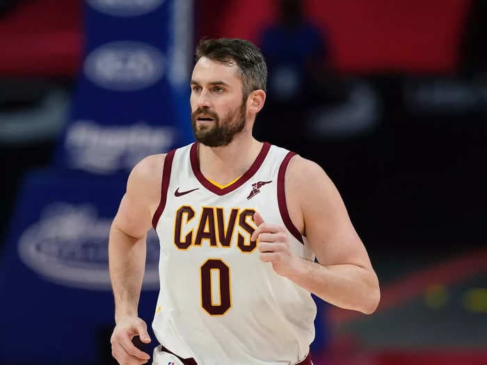 NBA star Kevin Love says he eats an anti-inflammatory diet filled with fatty fish