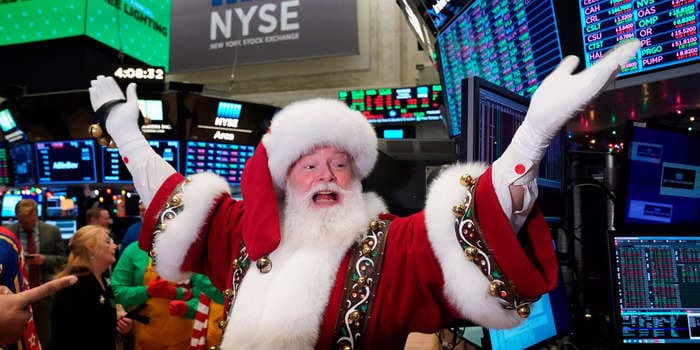 The chances of a 'Santa rally' in US stocks just became a lot brighter, with Omicron worries subsiding and the economy looking strong