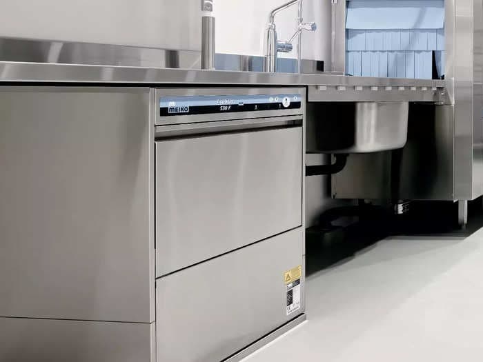 Dishwashers for efficient cleaning needs