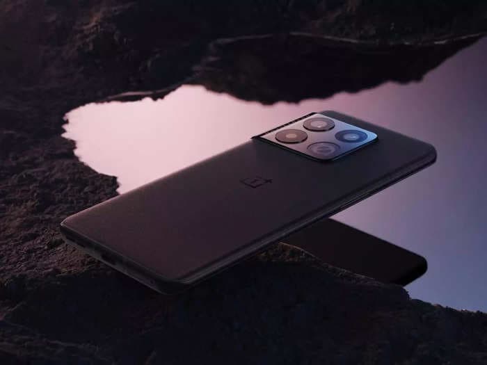 OnePlus 10 Pro with triple rear cameras, Hasselblad branding to launch on Jan 11