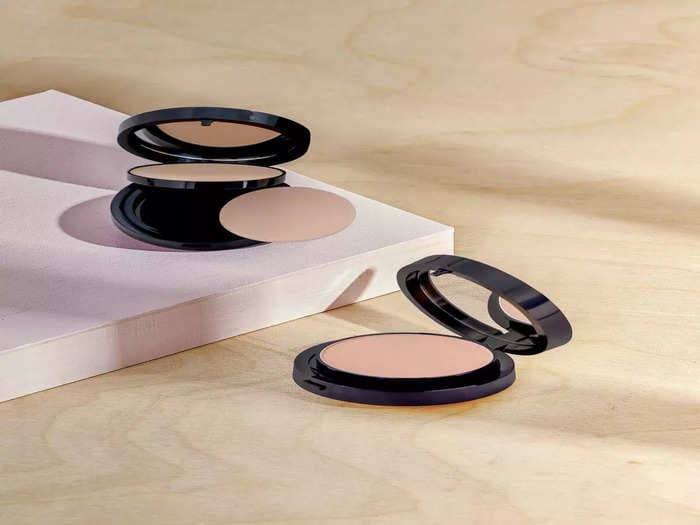 Best compact powder in India
