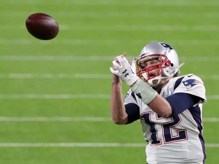 Tom Brady says Eagles fans still badger him about his dropped pass in the Super Bowl
