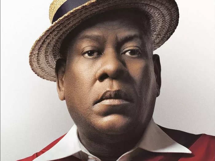 André Leon Talley, fashion industry icon and former Vogue creative director, is dead at 73: report