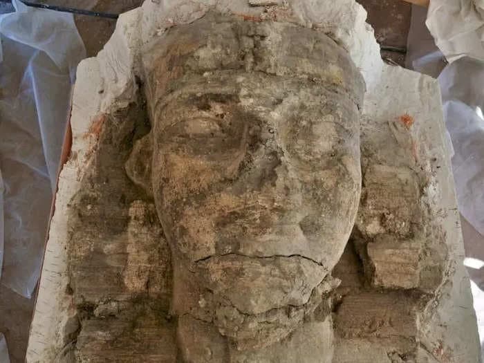 Archeologists discover 2 giant sphinxes at the lost 'Temple of a Million Years' built by a great pharaoh in Egypt 3,300 years ago