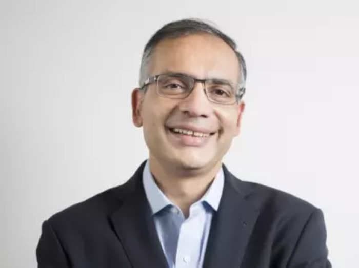 MakeMyTrip's founder Deep Kalra moves into a chief mentor role