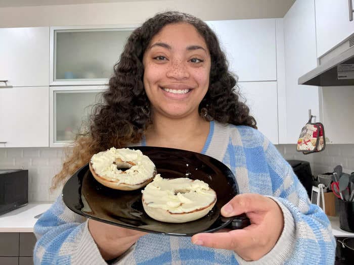 This 3-ingredient cream cheese recipe only took 20 minutes to make a tasty homemade schmear