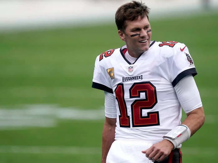 22 photos that encapsulate each year of Tom Brady's illustrious NFL career