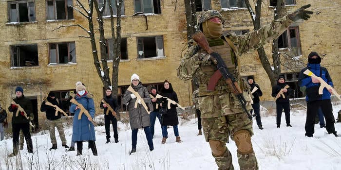 'Putin should be afraid of us': Regular Ukrainian civilians are training to fight off a Russian invasion