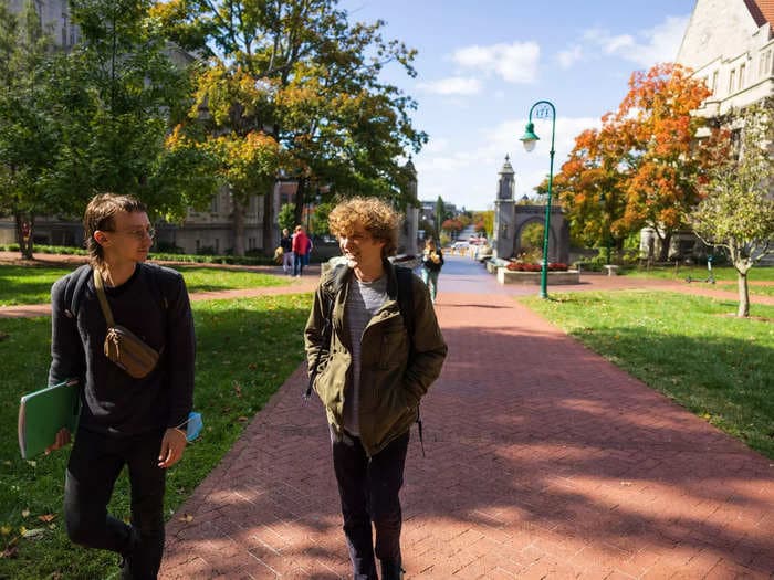 Colleges are jacking up tuition, and it could intensify the student debt crisis