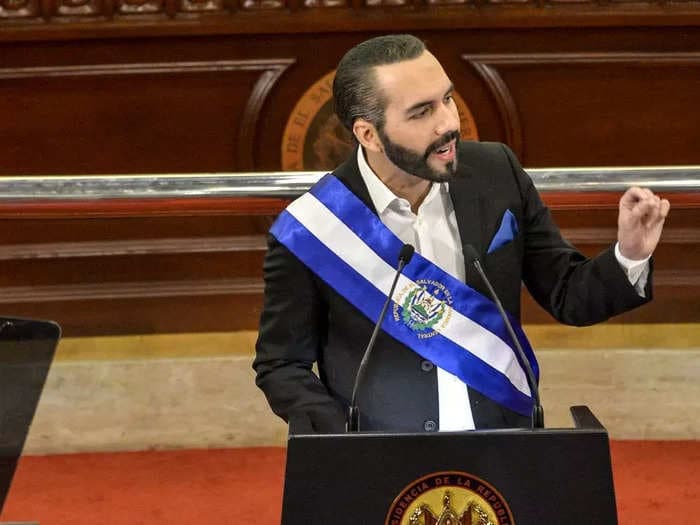 El Salvador's bitcoin-loving president hits out at the 'boomer' senators who want the US to examine its crypto adoption