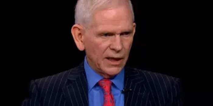 Legendary investor Jeremy Grantham sees a 'superbubble' in markets and expects the S&P 500 to crash 43%. He recommends overseas stocks and cash as havens.