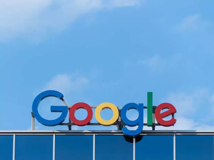 Google teams up with MeitY to help 100 Indian startups build global apps