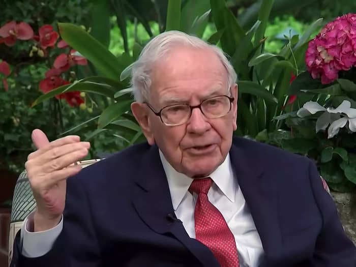 Warren Buffett's advice for college students looking for a career: Don't focus on the money.