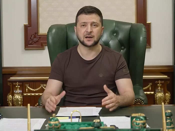 Zelenskyy says there are 'compromises' related to 'our sovereignty' that Ukraine can't make in negotiations with Putin