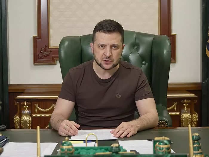 Zelenskyy suspends Ukrainian opposition parties with 'ties' to Russia, warns of 'harsh response' if they don't comply with ban