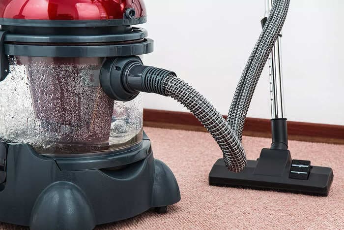 Top vacuum cleaners with HEPA filter for allergen dust removal