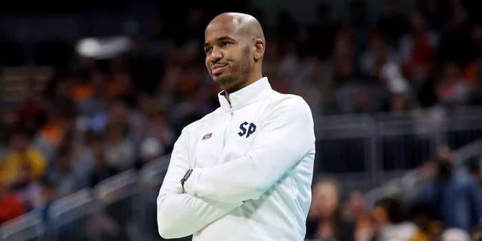 Saint Peter's coach gave a hilarious glare after learning his breakout star jumped on a table to celebrate the team's historic win