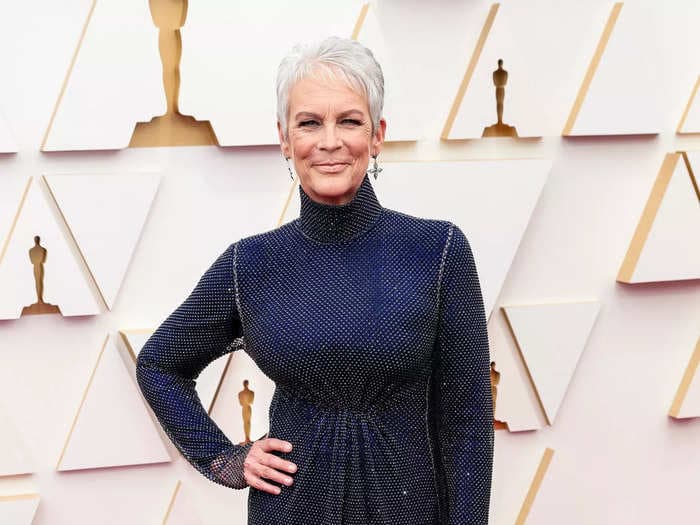 Jamie Lee Curtis paid a touching tribute to Betty White with her Oscars red-carpet dress