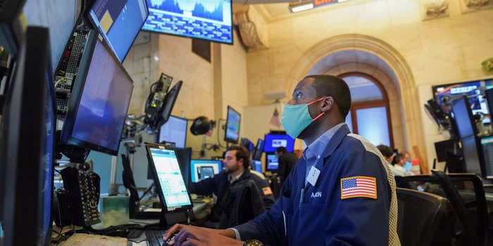 US stocks fall as major indexes cap off first losing quarter in 2 years amid Fed moves and war in Ukraine