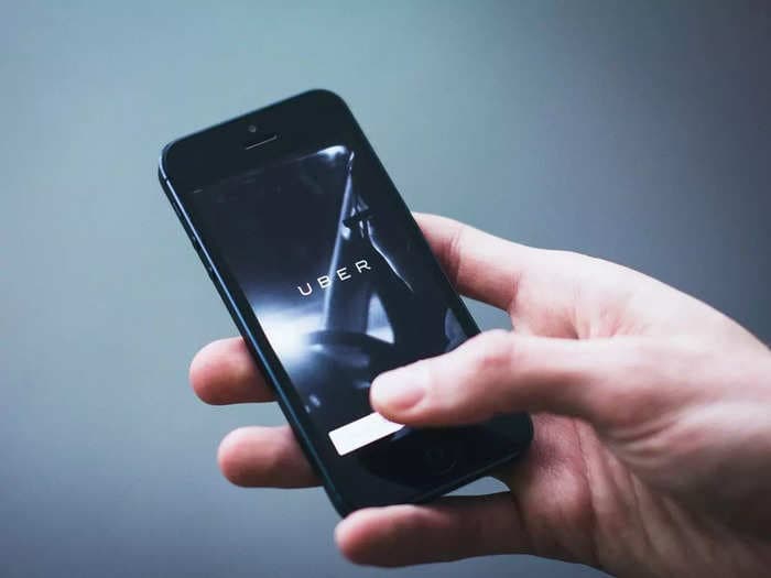 Uber to offer train, bus and flight bookings in UK