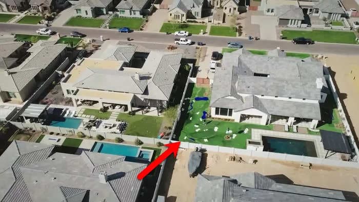 Homeowner turned backyard into a Masters putt-putt course