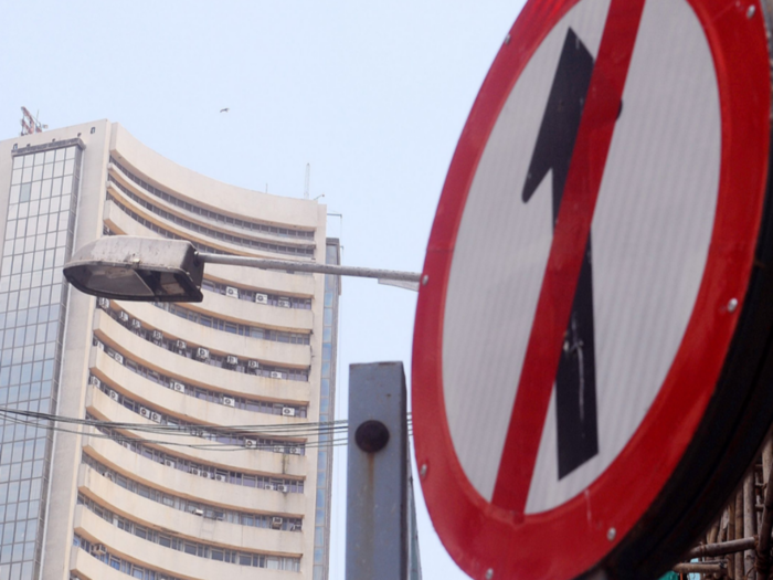 Indices open negatively in morning trade; Sensex falls by 295 points