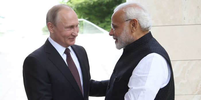 The US urges India not to step up imports of Russian oil as other nations wean off their reliance