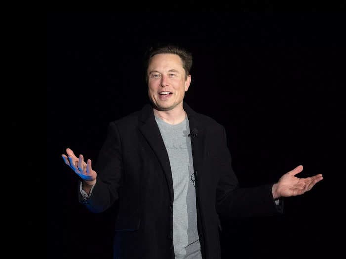 The amount of data Elon Musk would have access to if he privatized Twitter 'cannot be compared to anything that has ever existed': report