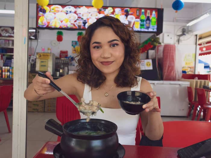 I tried a bowl of Singapore's famous frog porridge, which is made with 3 whole frogs. It doesn't taste anything like chicken.