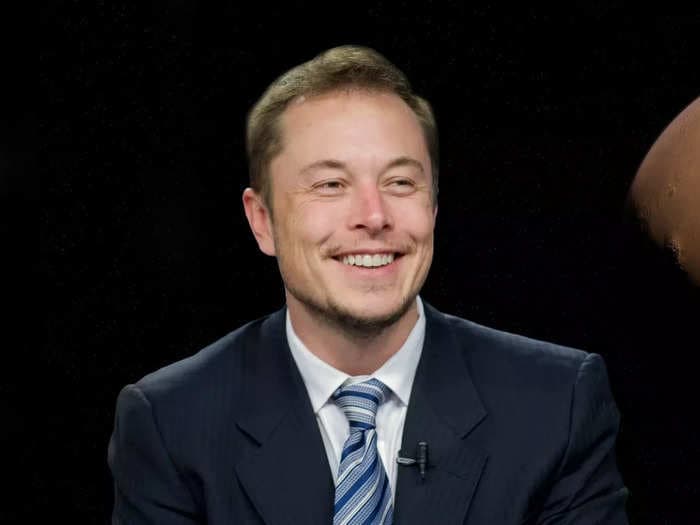 Elon Musk says he will pay $0 in salary to Twitter board members if he buys the company