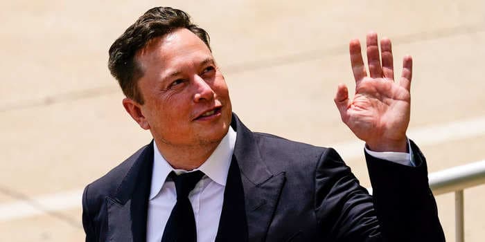 Elon Musk wants to add Twitter to his empire. A top analyst breaks down 4 ways Tesla's CEO could revamp the platform into his latest visionary brand.