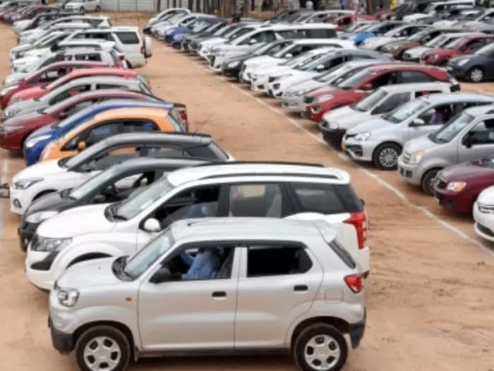 RBI to increase repo rate by 45 basis points making vehicle loans expensive, says FADA