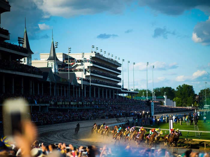 Disappointing photos of the Kentucky Derby