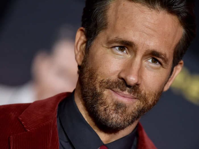 Ryan Reynolds passed out and had to breathe in a paper bag between takes while filming 'Buried'