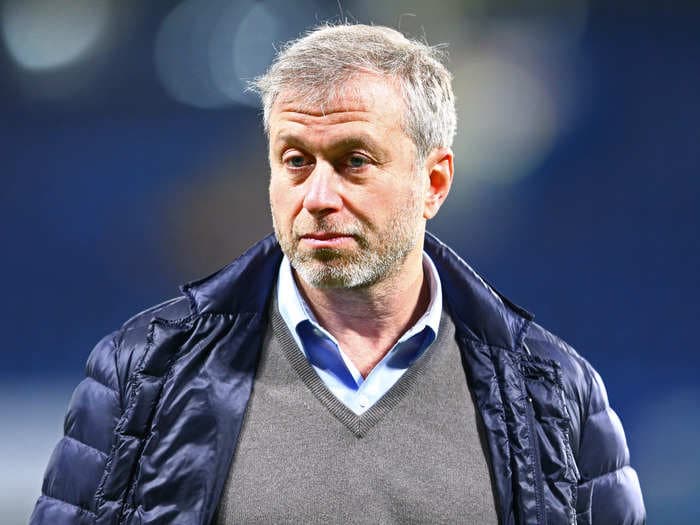 Russian oligarch Roman Abramovich's British telecoms company Truphone, once worth half a billion dollars, to be sold for $1