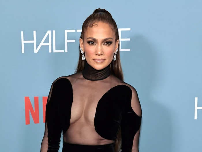 Jennifer Lopez glowed at the premiere of her new documentary 'Halftime.' Here are the best red-carpet photos from the Tribeca Film Festival.