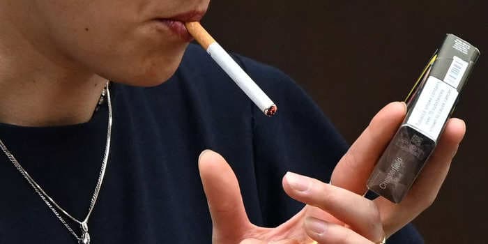 Canada plans to make tobacco companies print health warnings on individual cigarettes