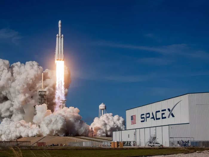 Musk's behaviour a source of distraction & embarrassment: SpaceX employees