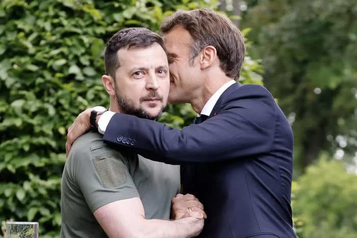 An awkward photo of Macron and Zelenskyy has become an instant internet meme